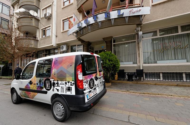 Hotel Tim's Skopje Bagian luar foto